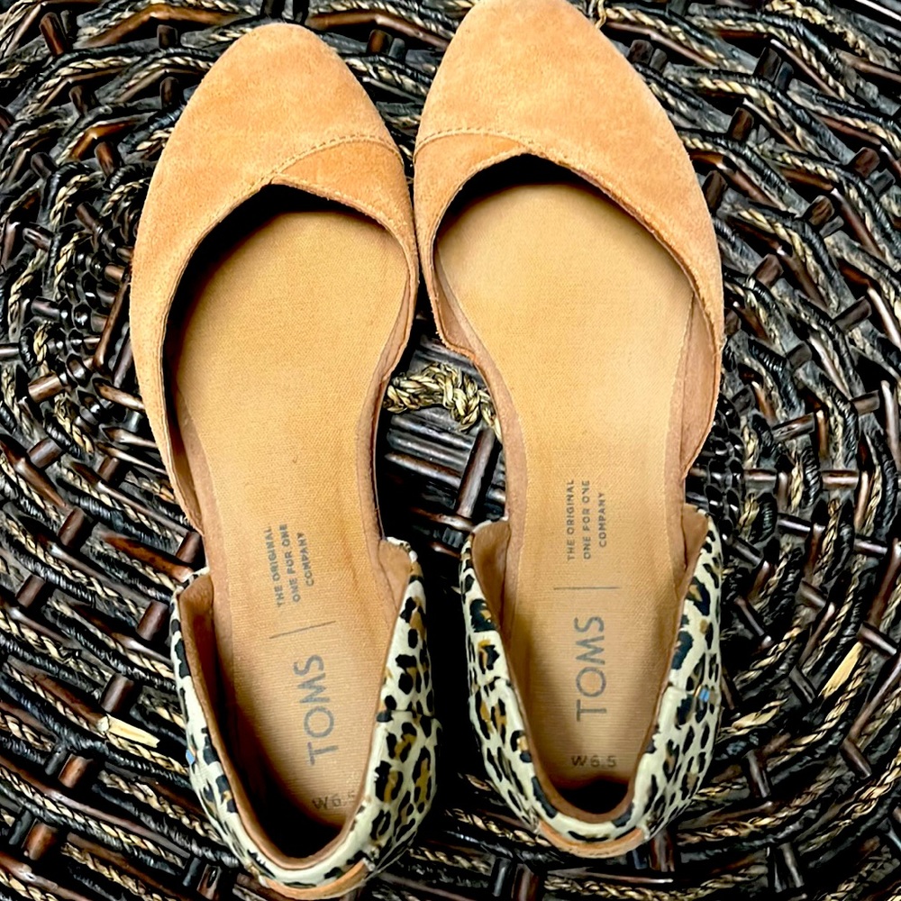 Tom’s Leopard Flats